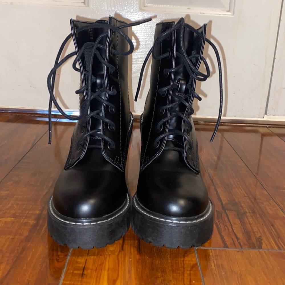 Madden Girl Heeled Boots Black